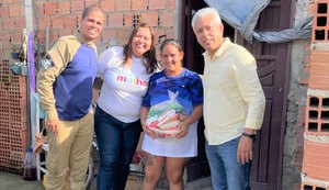 Caravana Vytor Ferro faz doações para 200 famílias em três bairros de Arapiraca