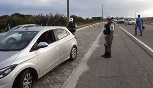 Operação Lei Seca do BPRv na AL-101 Sul remove de circulação quatro veículos
