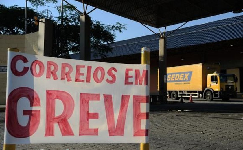Após decisão do TST, trabalhadores dos Correios encerram greve