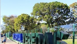 Hospitais particulares temem escassez de remédios