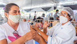 Maceió inicia nesta sexta 3ª dose para pessoas acima de 60 anos e trabalhadores da Saúde