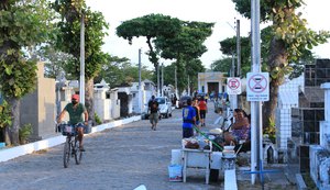 Sepultados mais 10 corpos não reclamados em Maceió