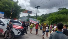 Afundamento do solo: moradores do Bom Parto protestam por inclusão em mapa de realocação
