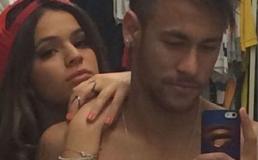 Marquezine mantém outro perfil no Instagram para interagir com Neymar