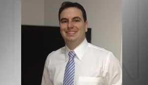 Médico de 41 anos morre após ter infarto durante jogo de futebol