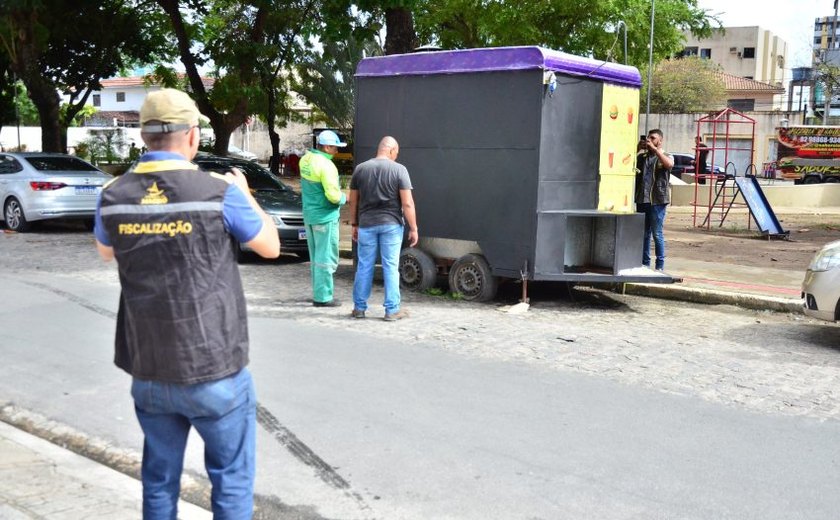 Convívio Social continua com reordenamento dos food trucks em Maceió