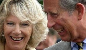 Chega ao fim casamento de príncipe Charles e Camilla Parker, diz revista
