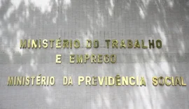 Médicos peritos do INSS voltam ao trabalho nesta segunda-feira