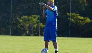 Quase completo, CSA encara o Jaciobá nesta quinta