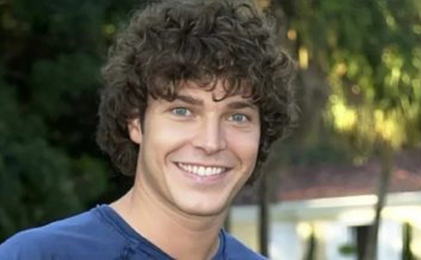 De galã da Globo a entregador de flores nos Estados Unidos: por onde anda Erick Marmo?