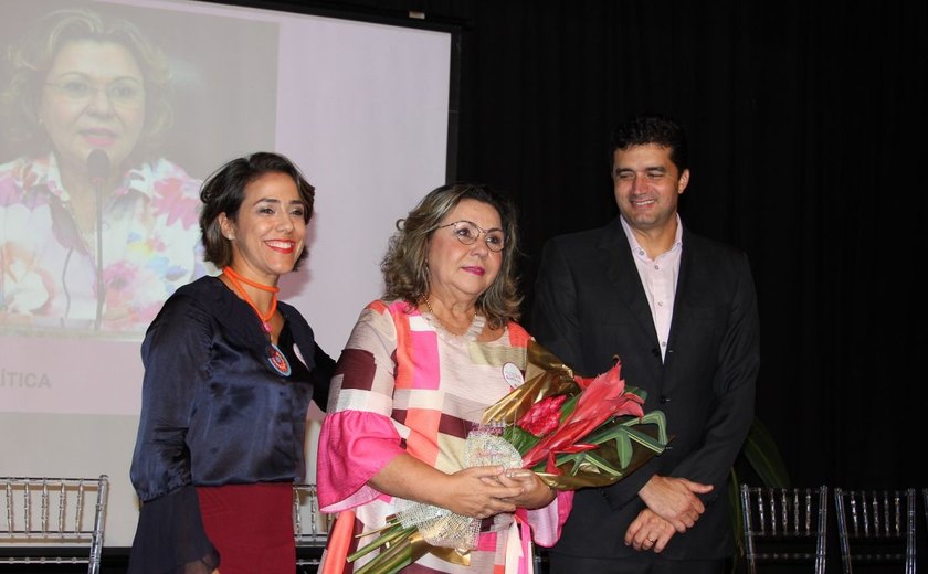 Troféu Selma Bandeira homenageia mulheres de Maceió de destaque em diversas áreas
