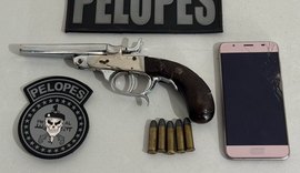 Jovem é flagrado com revólver e preso pela PM/AL em Arapiraca
