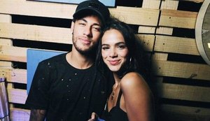 Neymar e Marquezine reatam namoro durante viagem de final de ano em Fernando de Noronha