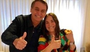 Bolsonaro deseja feliz aniversário a Regina Duarte e atriz comemora