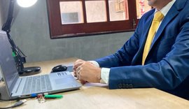 Joãozinho toma posse como vereador e promete fiscalizar promessas