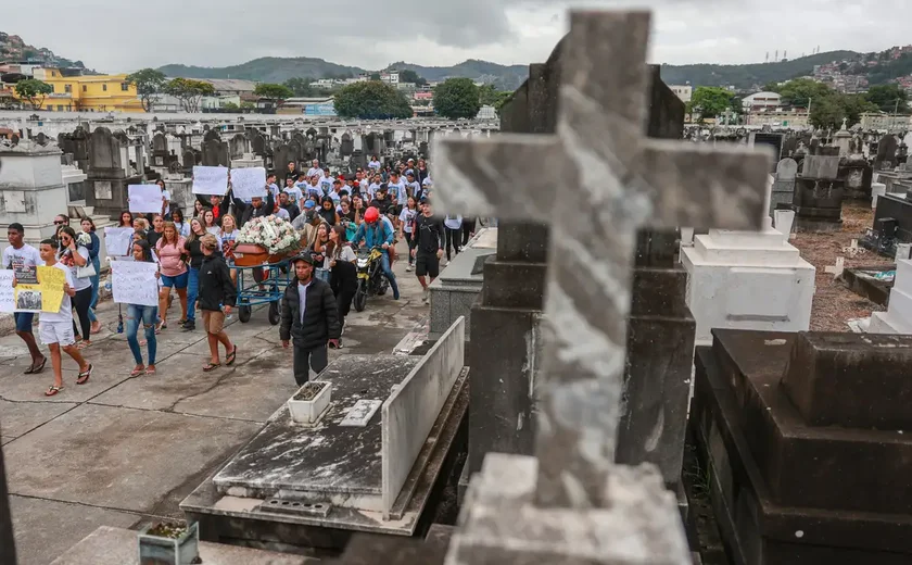 PT, PSOL e PCdoB pedem ao STF acesso de familiares à perícia de corpos