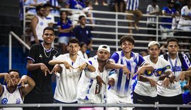 Camisas de outros clubes no Rei Pelé vira tema polêmico