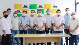 Mais três prefeitos se filiam ao MDB de Renan Filho