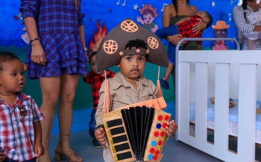 Creche Cria Grota do Cigano promove festa junina para alunos e pais