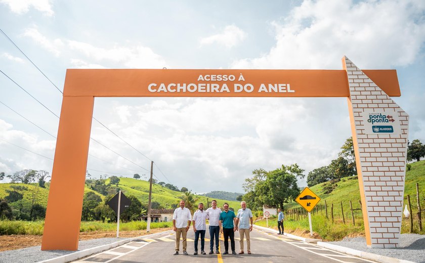 Governo de Alagoas entrega novo acesso à Cachoeira do Anel e pavimentação de ruas em Viçosa