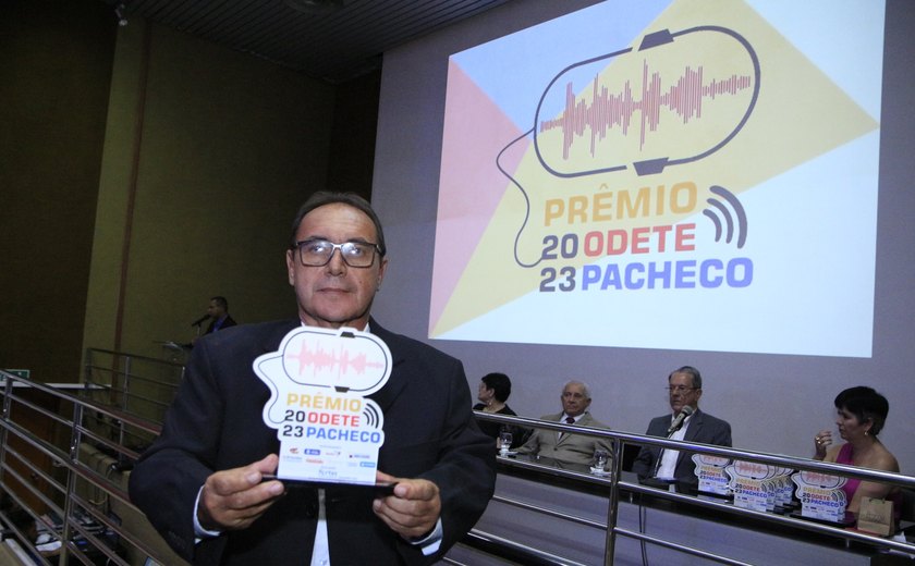 Noite de festa para a comunicação alagoana com a entrega do Prêmio Odete Pacheco