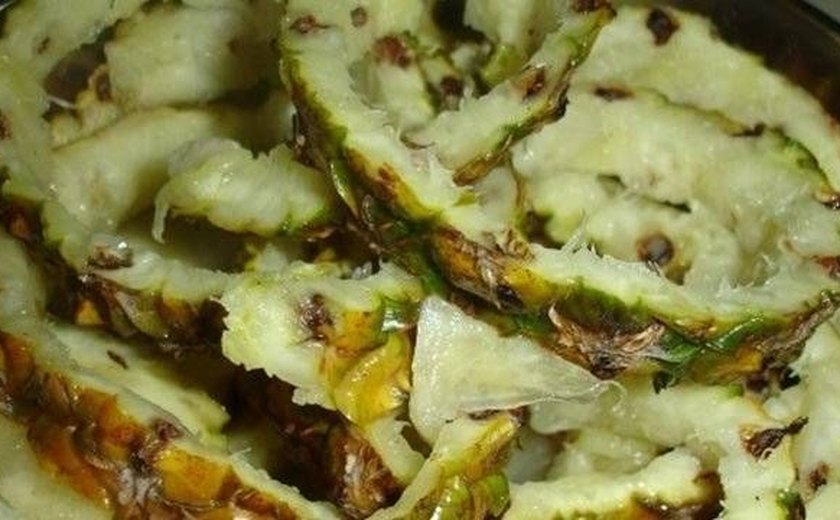 Brasileiros criam curativo à base de abacaxi que facilita cicatrização