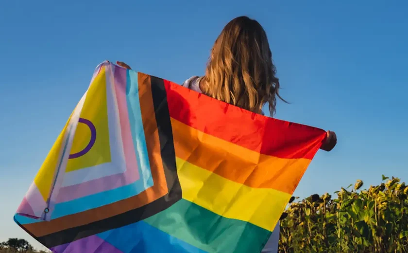 Há 35 anos, OMS deixava de considerar homossexualidade uma doença