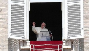 Papa Francisco adverte sobre o perigo de nova 'catástrofe humanitária' na Síria
