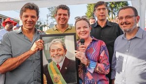 Diálogo entre saber popular e acadêmico