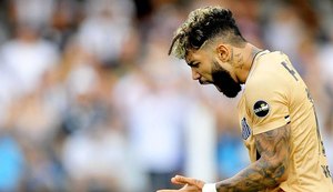 Santos goleia o Fluminense e chega firme na briga por vaga na Libertadores