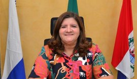 Delmiro: Ziane Costa inicia governo com jeito próprio de administrar