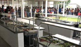RU reconhece falha após aluno encontrar parafuso em torta de legumes