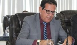 Vereador reforça campanha viabilizando máscara de proteção em Delmiro/AL