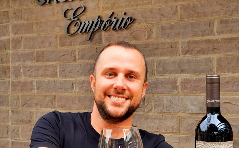 Sommelier da Casa Perini pela primeira vez em alagoas