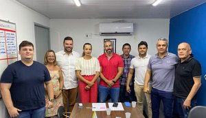 Chico Filho e Aliança Comercial solicitam a retomada das obras do Centro