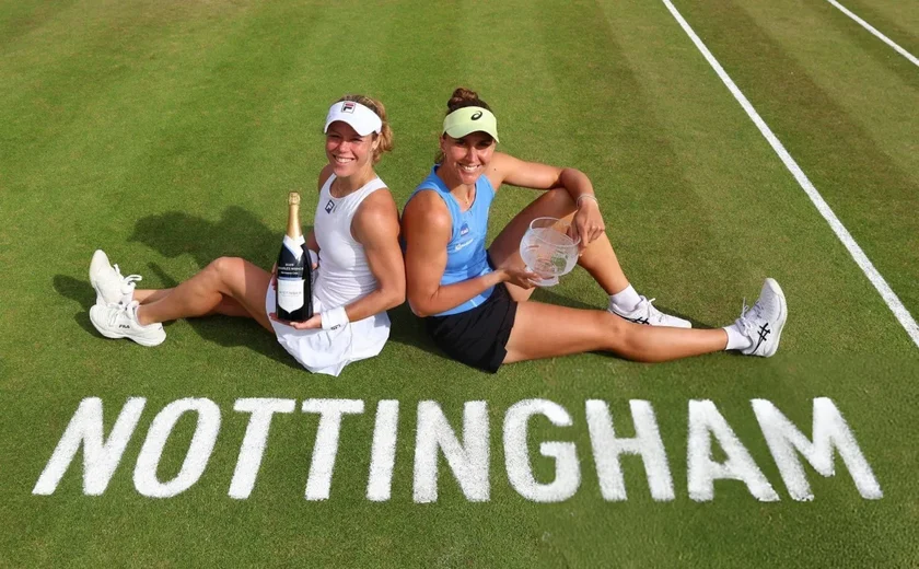 Bia Haddad conquista título de duplas femininas no WTA de Nottingham