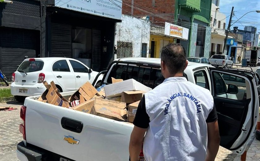Distribuidora na Levada tem apreendidos 300 kg em alimentos e bebidas estragados