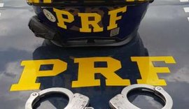 PRF prende foragido da Justiça em Rio Largo