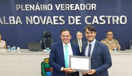 Câmara concede comenda Pontes de Miranda ao advogado Napoleão Ferreira Júnior