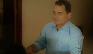 Capela/AL presta homenagem a seu jornalista Edmílson Teixeira