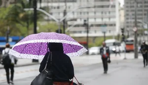 Chuvas fortes devem seguir até o final de semana no país