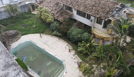 Piscina abandonada é foco do Aedes aegypti na Serraria