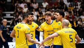 Brasil fecha 1ª fase na liderança e mira no mata-mata