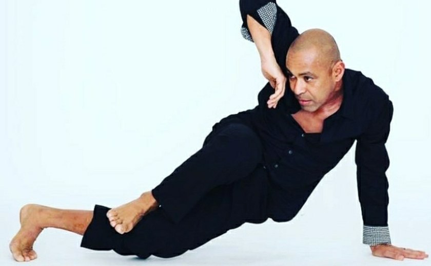 Bailarino Marcelo Pereira, referência internacional, ministra workshop de dança em Maceió
