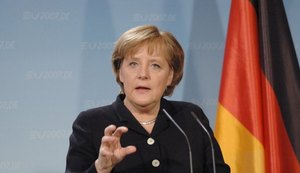 Em crítica a Trump, Merkel enfatiza compromisso com acordo climático de Paris