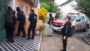 Operação policial prende oito e apreende dois menores