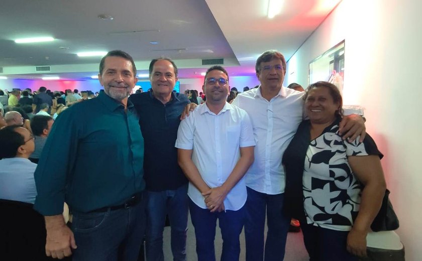 Unicafes/AL marca presença em posse dos novos secretários do estado de Alagoas