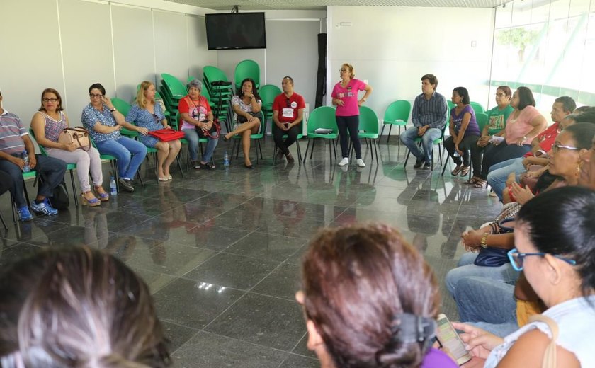 Trabalhadoras em educação denunciam aumento de violência em escolas no Benedito Bentes