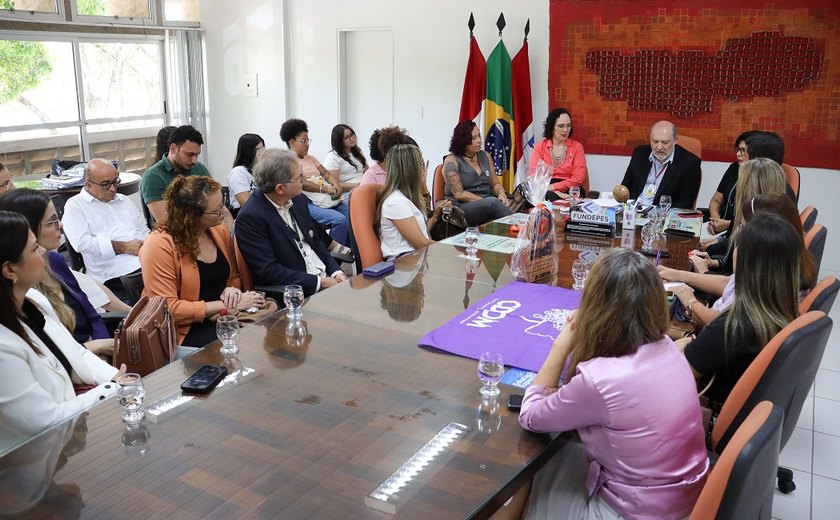 Ufal firma acordo inédito com PC e CDDM para criar Observatório da Igualdade de Gênero
