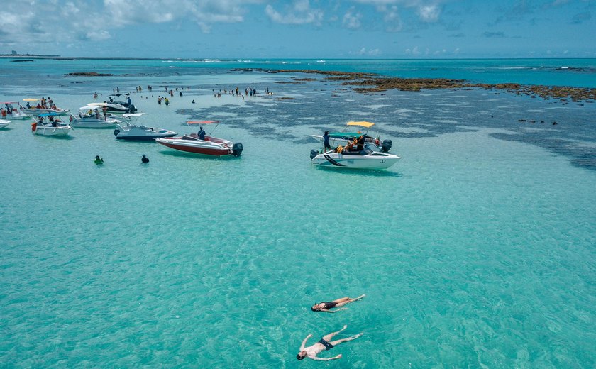 Após evento captado da Setur, imprensa especializada destaca Destino Alagoas em revista
